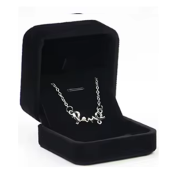 Sametová krabička na přívěšek malá černá