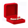 Sametová krabička na náramek červená